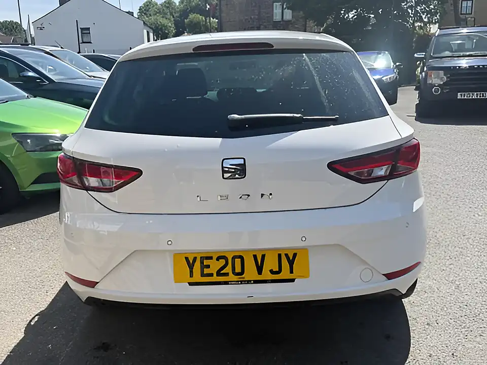 Used 2020 SEAT Leon Se Dynamic White - Interior and Exterior details 5