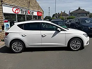 Used 2020 SEAT Leon Se Dynamic White - Interior and Exterior details 6
