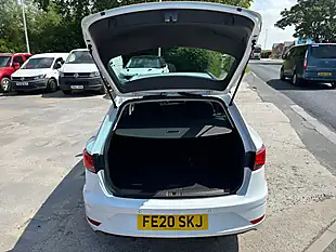 Used 2020 SEAT Leon Se Dynamic White - Interior and Exterior details 12