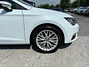 Used 2020 SEAT Leon Se Dynamic White - Interior and Exterior details 9