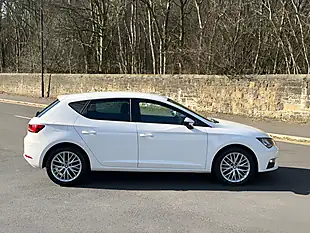 Used 2020 SEAT Leon Se Dynamic White - Interior and Exterior details 7
