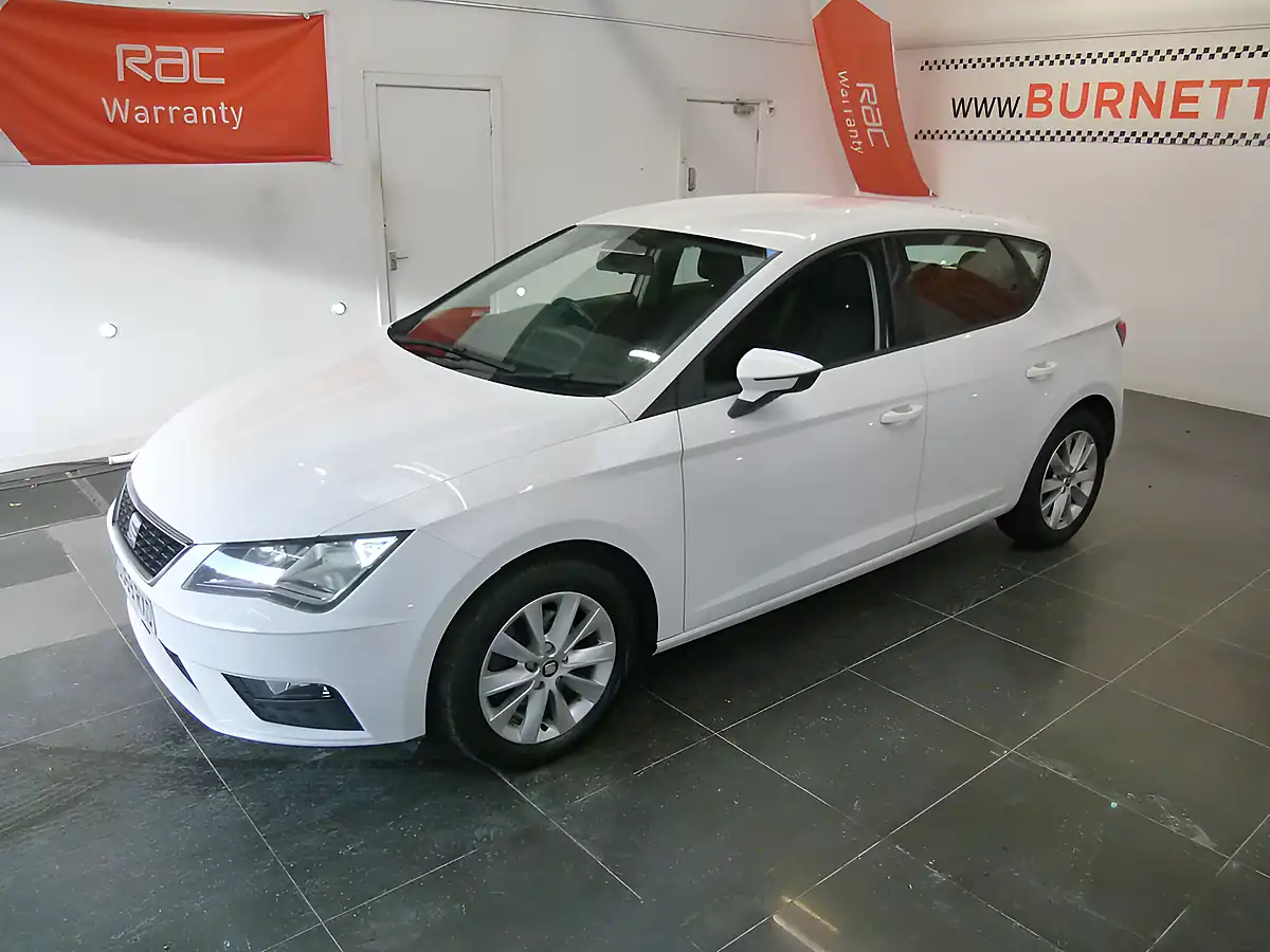 Used 2020 SEAT Leon Se White - Interior and Exterior details 11