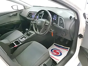 Used 2020 SEAT Leon Se White - Interior and Exterior details 13