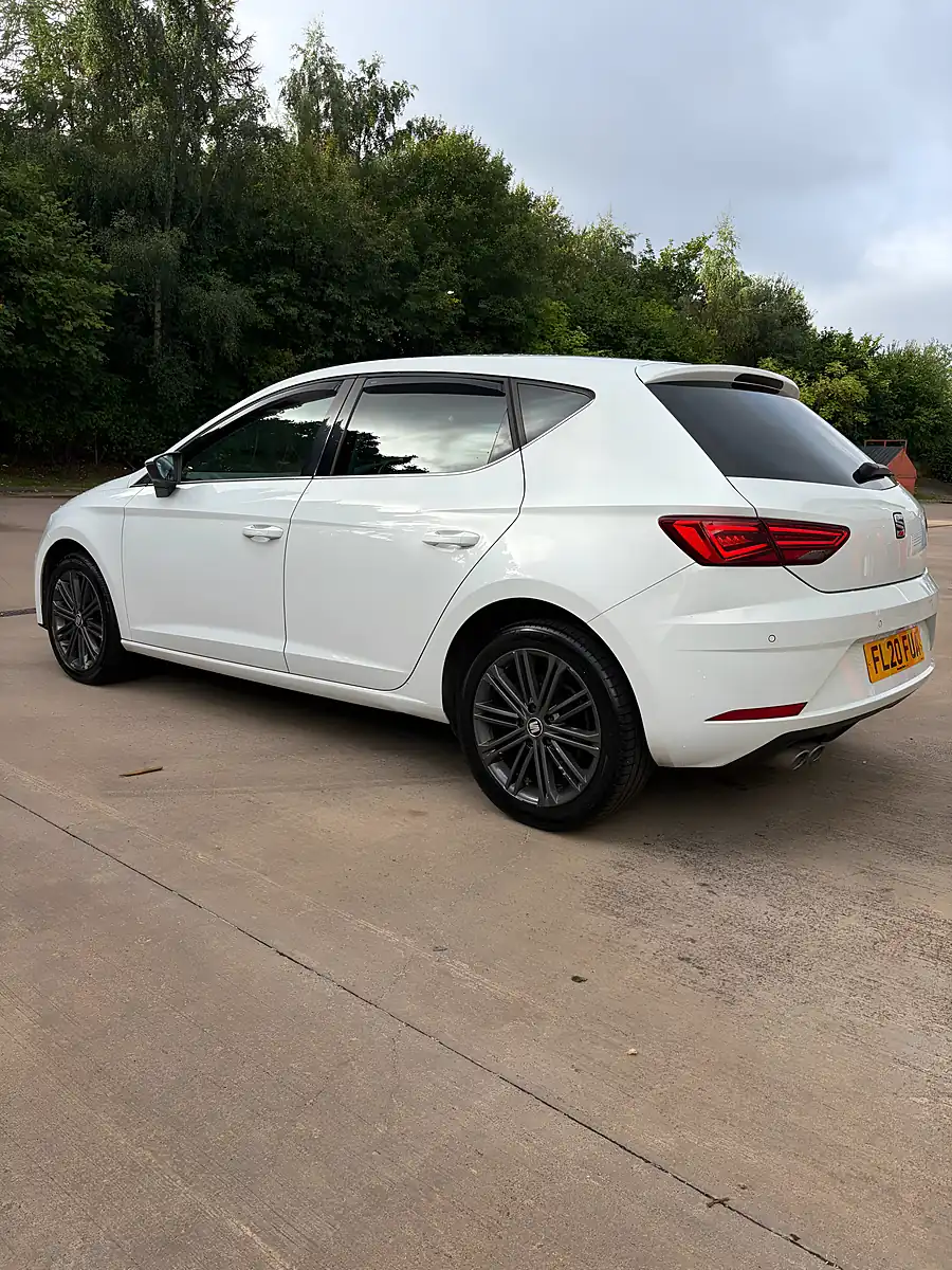 Used 2020 SEAT Leon Xcellence Lux White - Interior and Exterior details 3