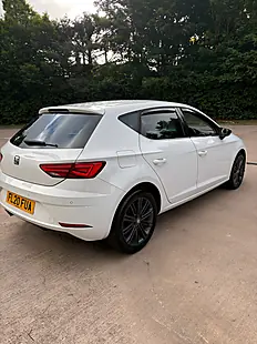 Used 2020 SEAT Leon Xcellence Lux White - Interior and Exterior details 5