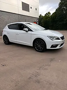 Used 2020 SEAT Leon Xcellence Lux White - Interior and Exterior details 7