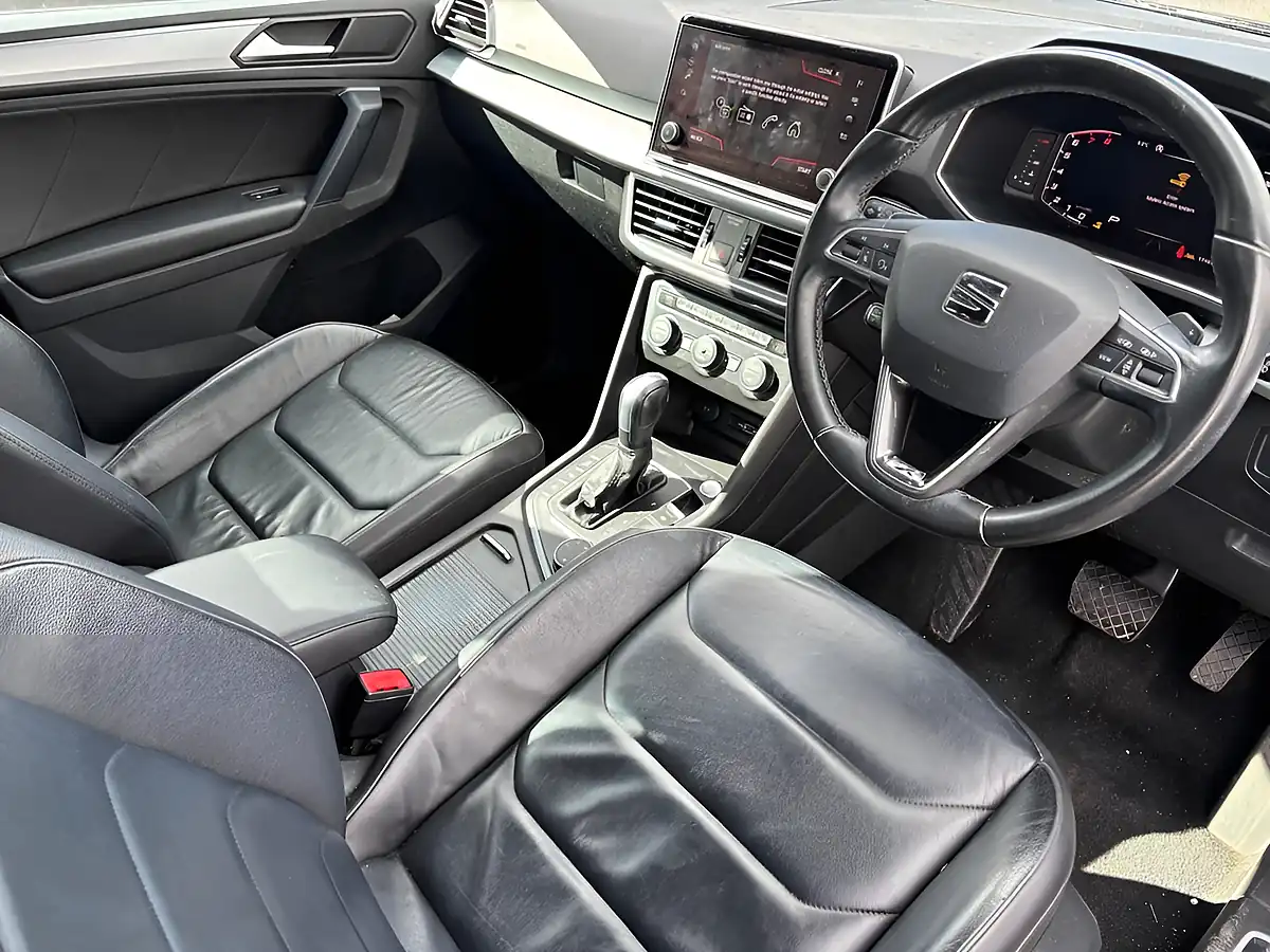 Used 2020 SEAT Tarraco Xcellence Lux Deep Black - Interior and Exterior details 16