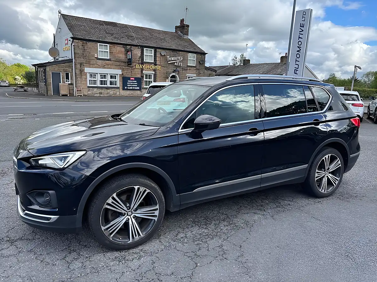 Used 2020 SEAT Tarraco Xcellence Lux Deep Black - Interior and Exterior details 9