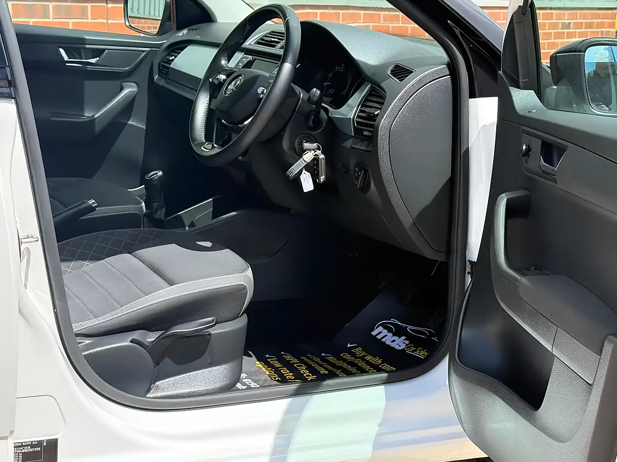 Used 2020 Skoda Fabia Colour Edition Candy White - Interior and Exterior details 14
