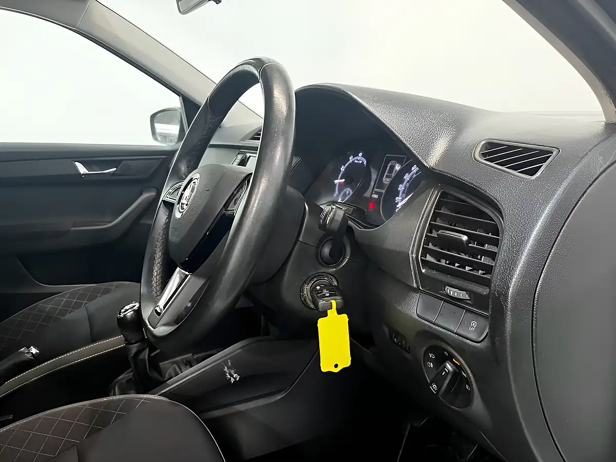 Used 2020 Skoda Fabia Colour Edition White - Interior and Exterior details 16
