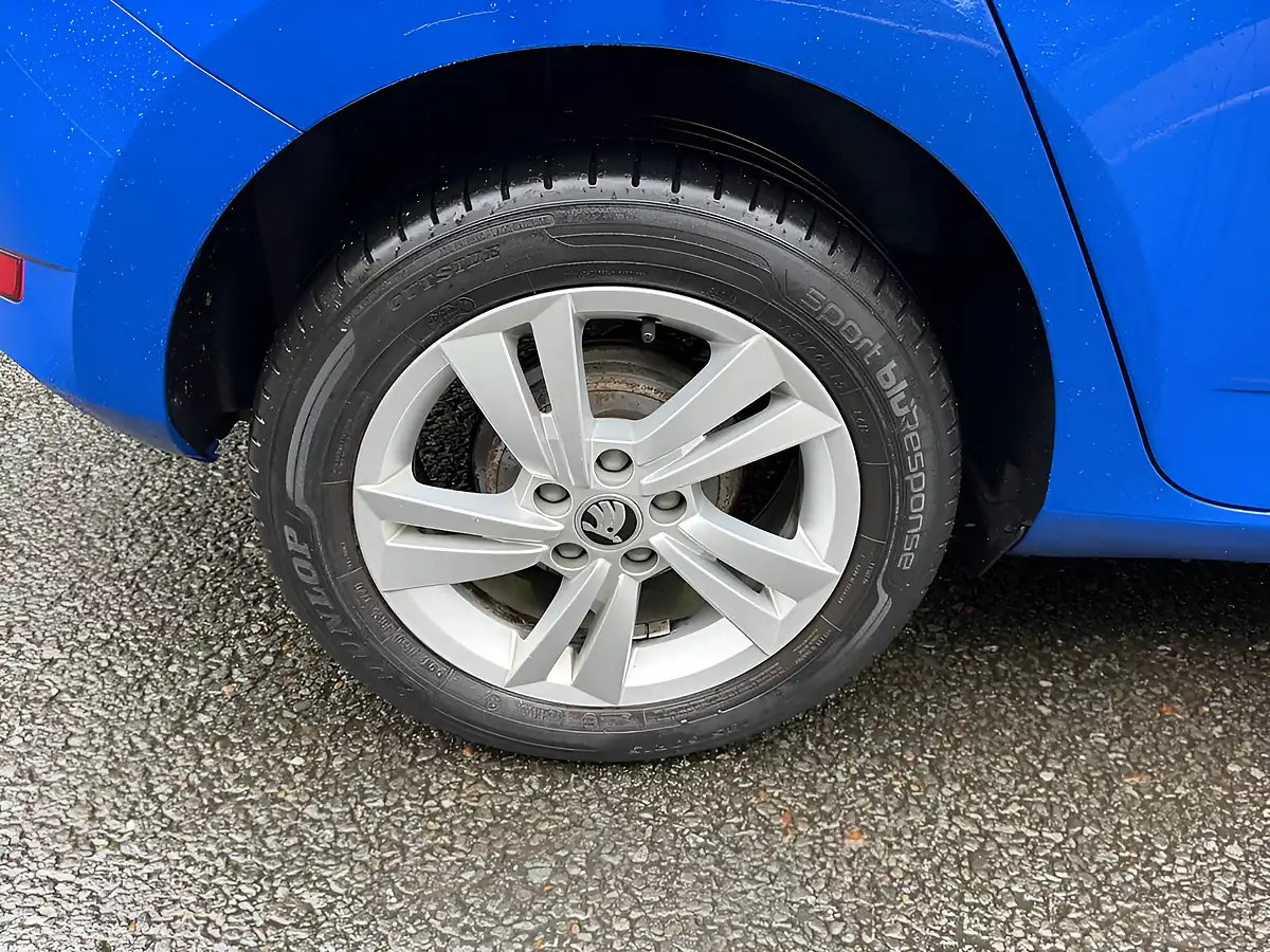 Used 2020 Skoda Fabia Se Blue - Interior and Exterior details 14