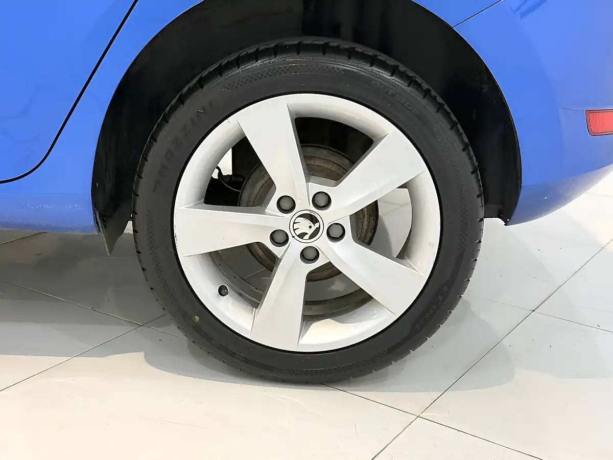 Used 2020 Skoda Fabia Se L Blue - Interior and Exterior details 14