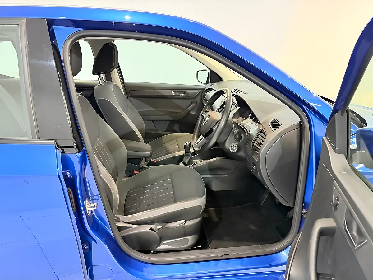 Used 2020 Skoda Fabia Se L Blue - Interior and Exterior details 16