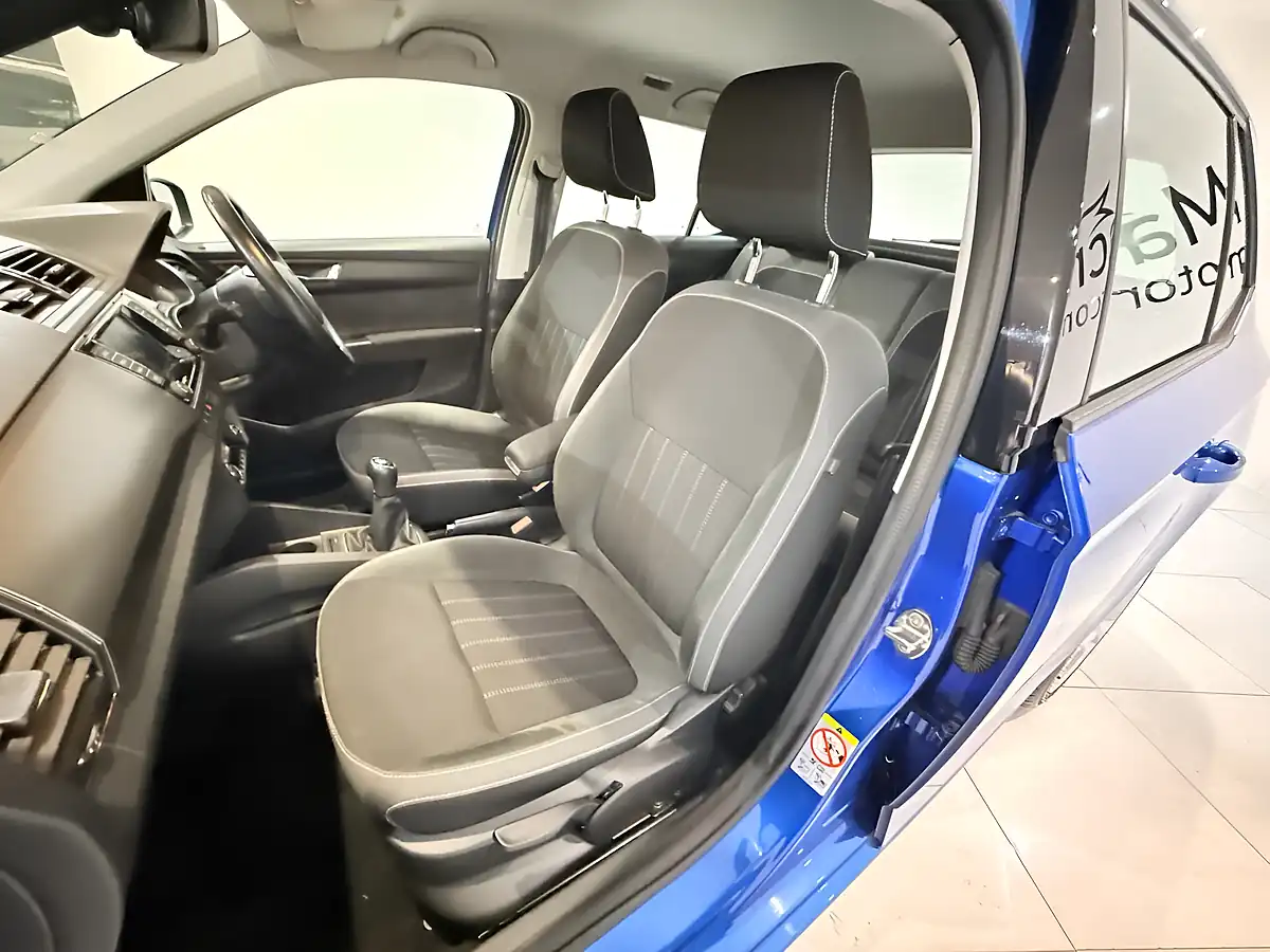 Used 2020 Skoda Fabia Se L Blue - Interior and Exterior details 18