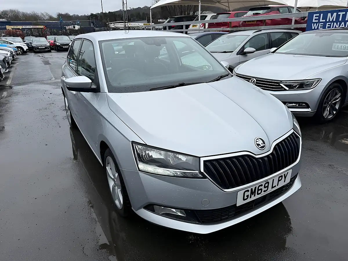 Used 2020 Skoda Fabia Se L Silver - Interior and Exterior details 11