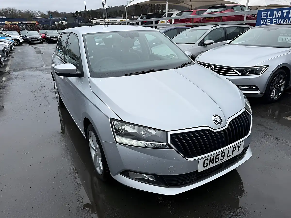 Used 2020 Skoda Fabia Se L Silver - Interior and Exterior details 12