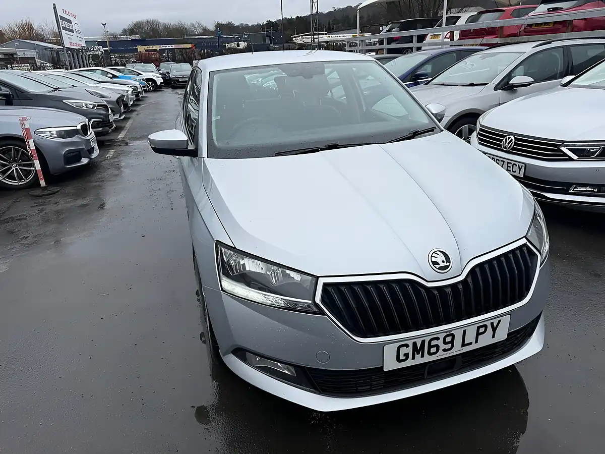 Used 2020 Skoda Fabia Se L Silver - Interior and Exterior details 13