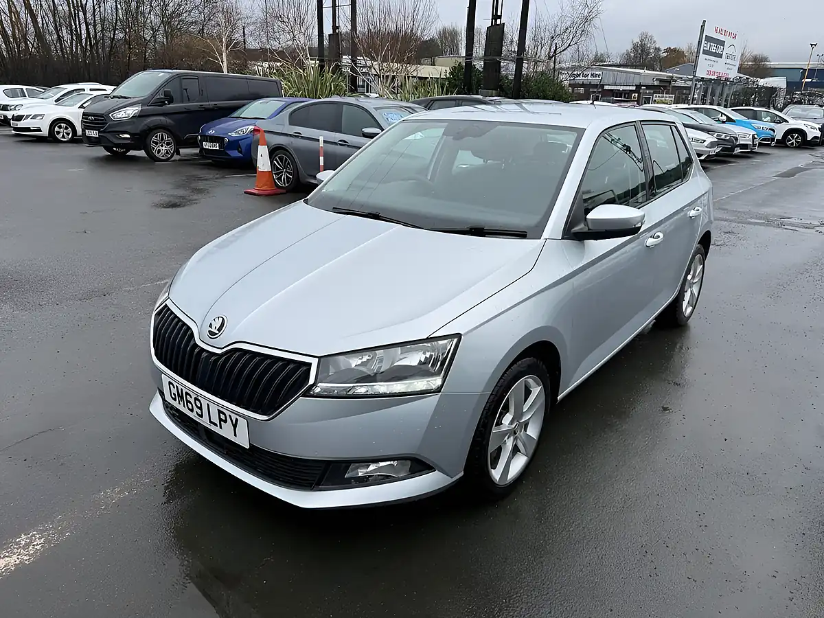 Used 2020 Skoda Fabia Se L Silver - Interior and Exterior details 17