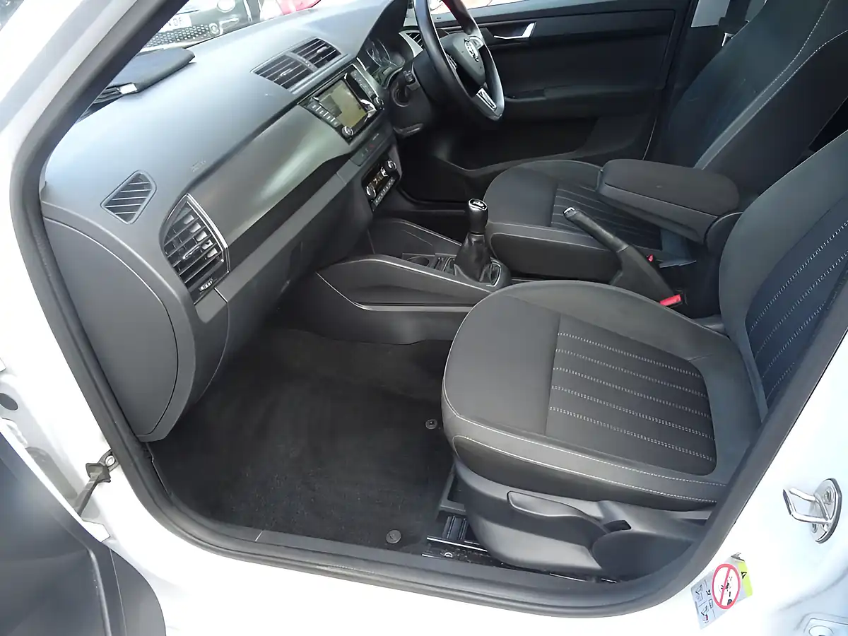 Used 2020 Skoda Fabia Se L White - Interior and Exterior details 15
