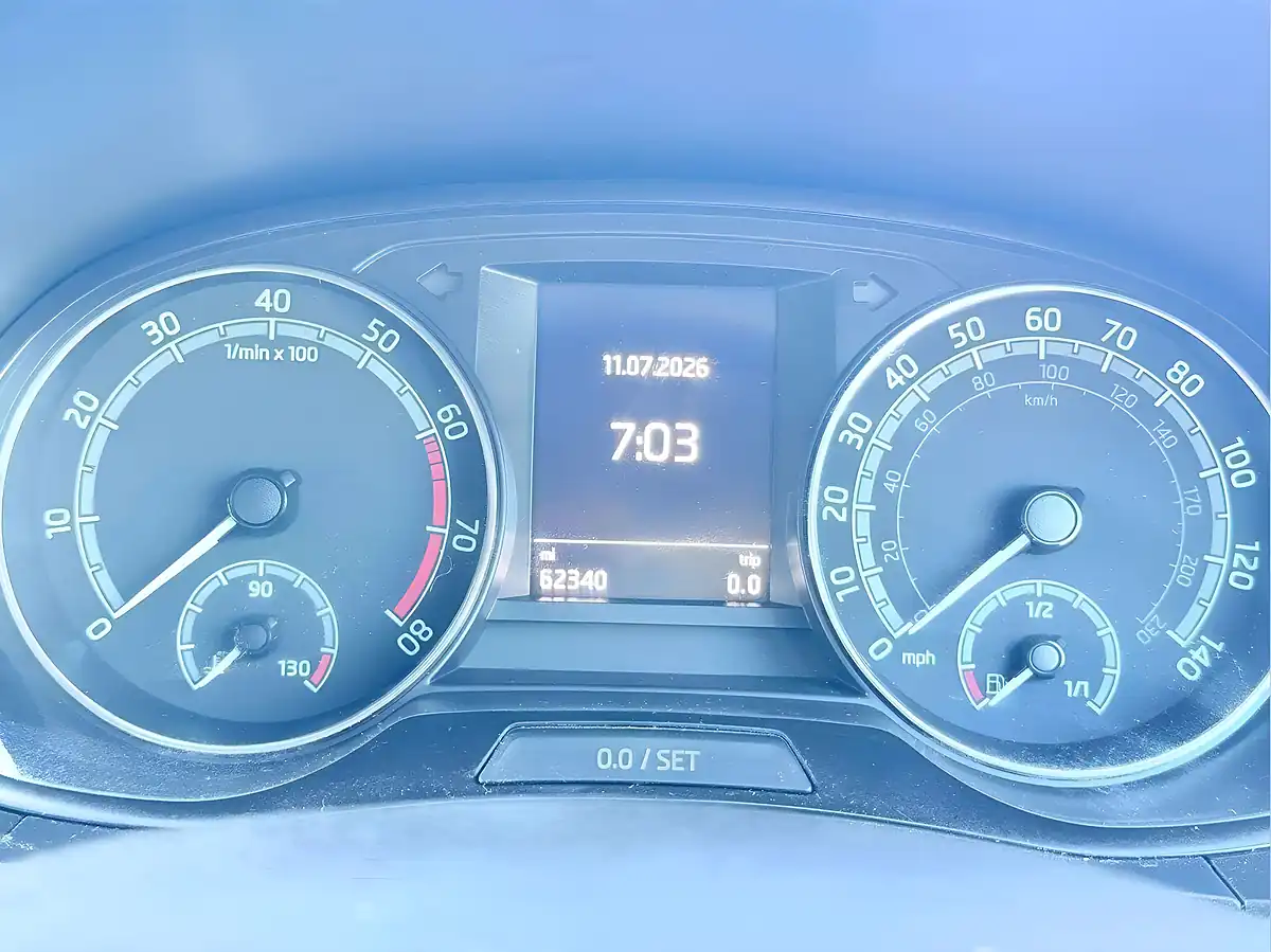 Used 2020 Skoda Fabia Se Silver - Interior and Exterior details 10