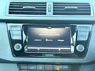 Used 2020 Skoda Fabia Se Silver - Interior and Exterior details 12