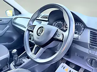 Used 2020 Skoda Fabia Se Silver - Interior and Exterior details 8