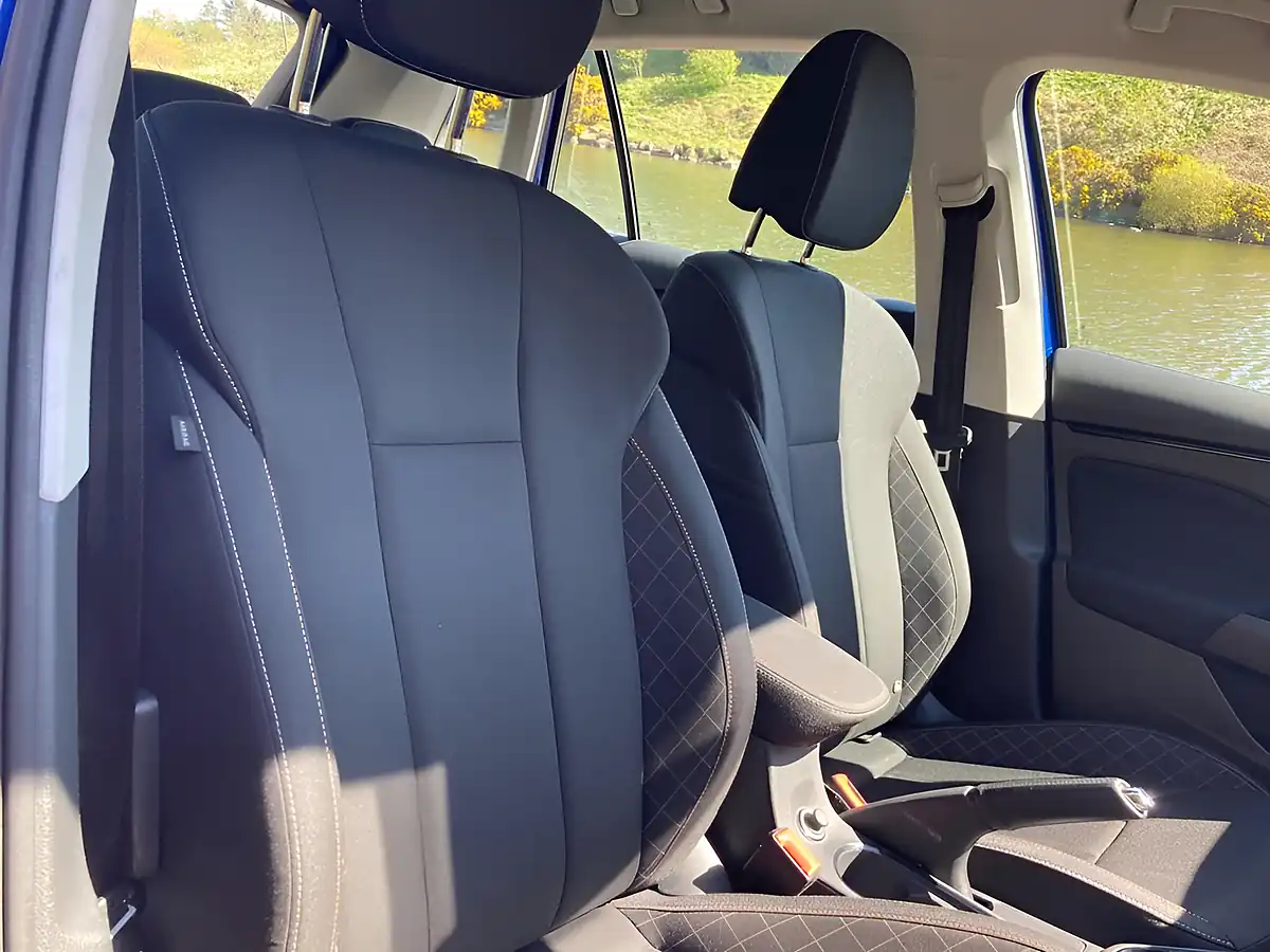 Used 2020 Skoda Kamiq Se Blue - Interior and Exterior details 15