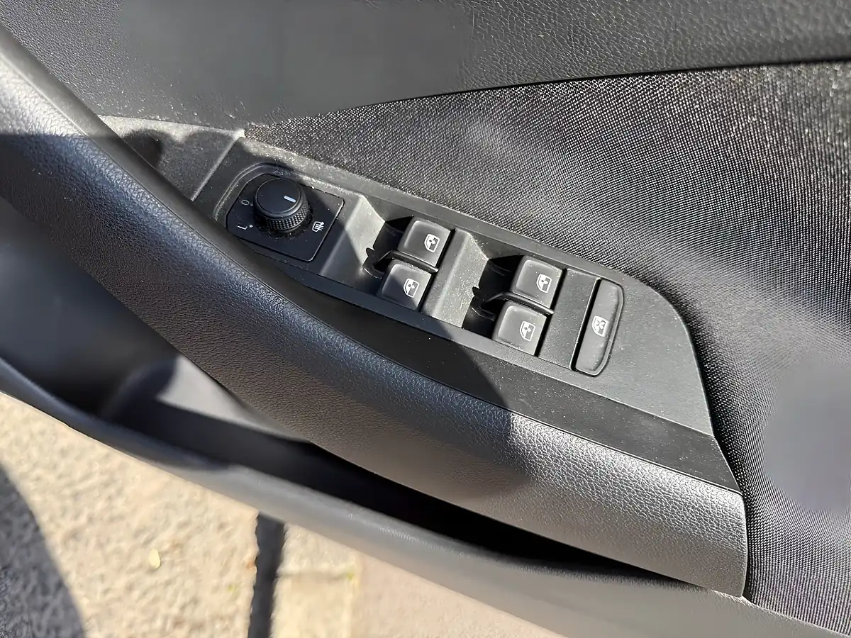 Used 2020 Skoda Kamiq Se Brown - Interior and Exterior details 15