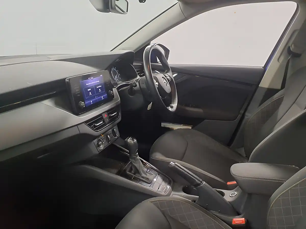 Used 2020 Skoda Kamiq Se Edition Blue - Interior and Exterior details 8