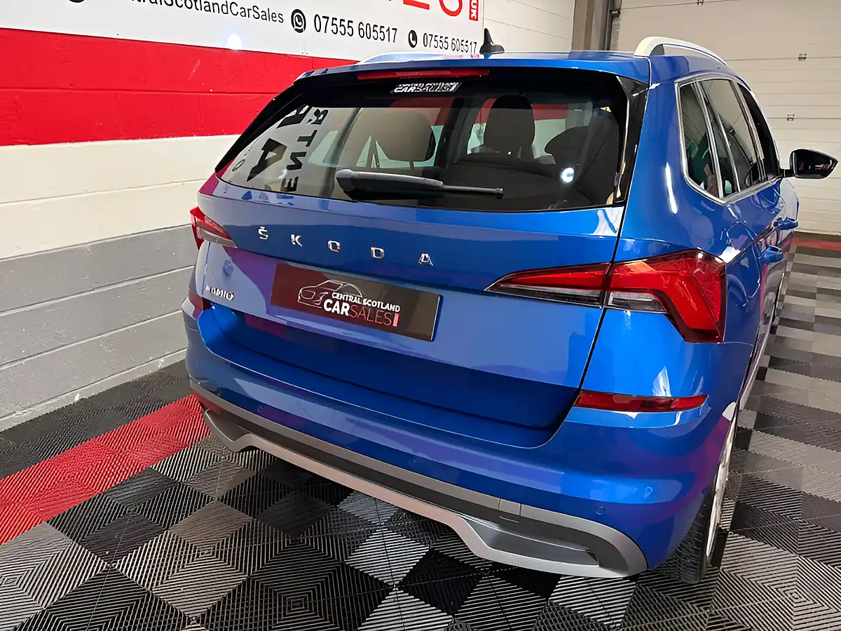 Used 2020 Skoda Kamiq Se L Blue - Interior and Exterior details 16