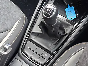 Used 2020 Skoda Kamiq Se L Blue - Interior and Exterior details 15