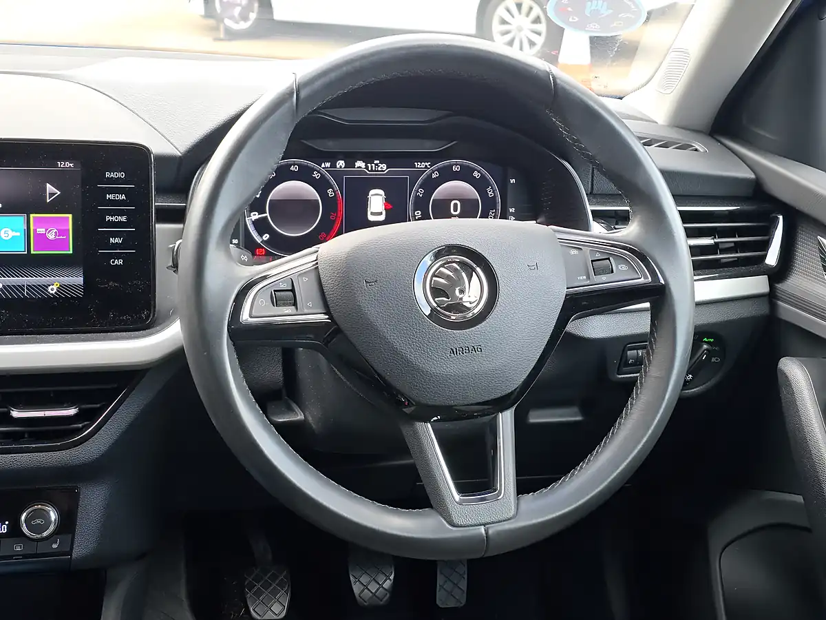 Used 2020 Skoda Kamiq Se L Blue - Interior and Exterior details 7