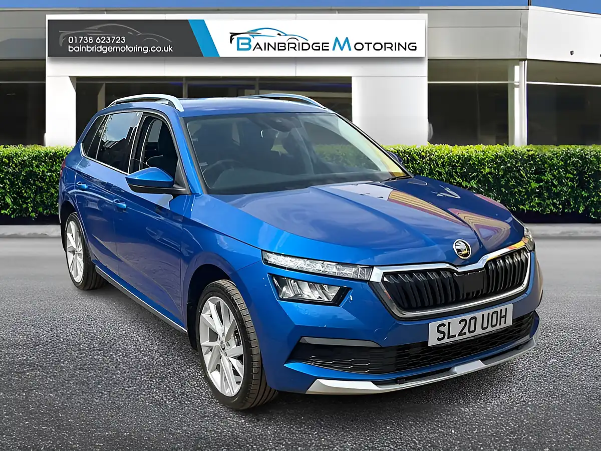 Used 2020 Skoda Kamiq Se L Blue - Front View