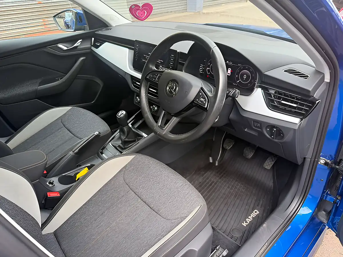 Used 2020 Skoda Kamiq Se L Blue - Interior and Exterior details 15
