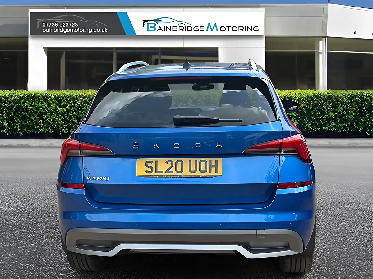 Used 2020 Skoda Kamiq Se L Blue - Interior and Exterior details 4