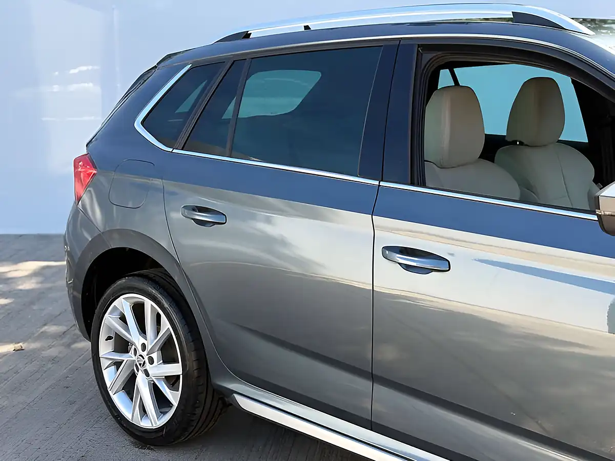 Used 2020 Skoda Kamiq Se L Quartz Grey - Interior and Exterior details 7