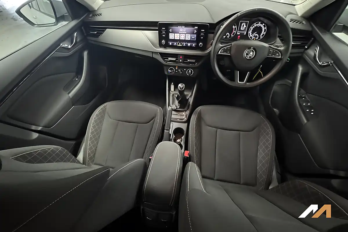 Used 2020 Skoda Kamiq Se Silver - Interior and Exterior details 3