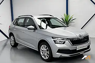Used 2020 Skoda Kamiq Se Silver - Interior and Exterior details 6