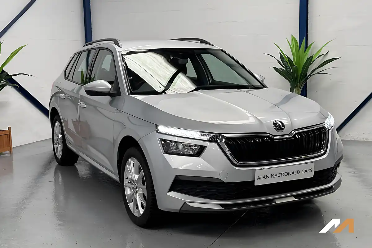 Used 2020 Skoda Kamiq Se Silver - Interior and Exterior details 9