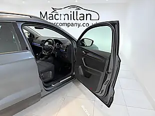Used 2020 Skoda Karoq Se Drive Grey - Interior and Exterior details 20
