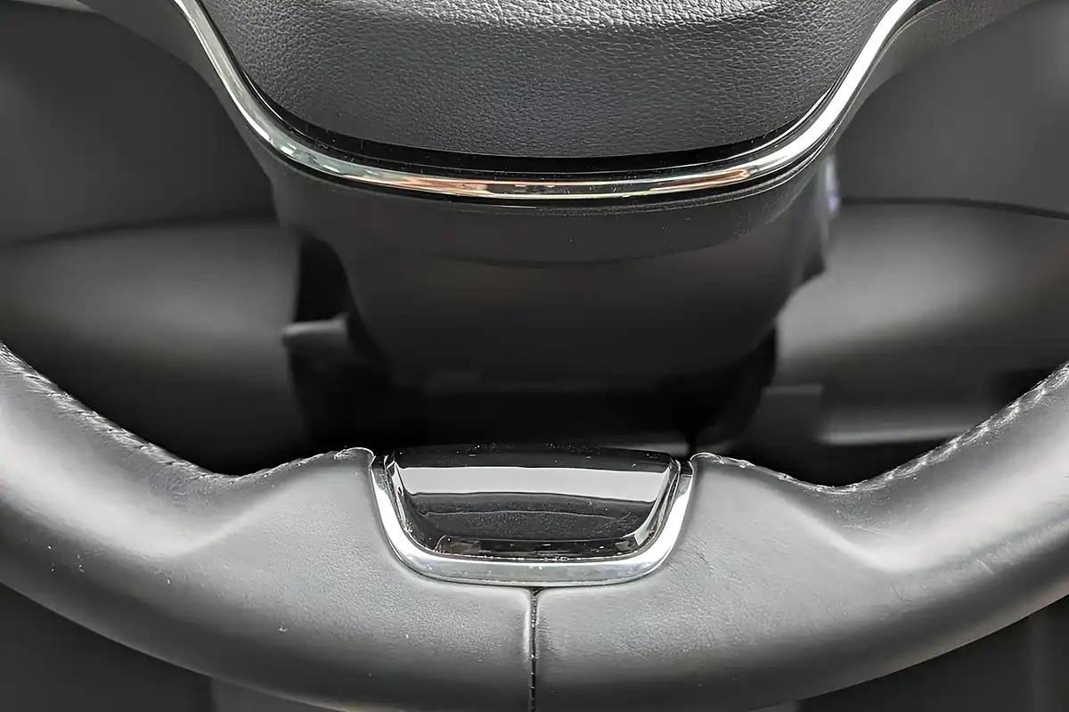 Used 2020 Skoda Karoq Se Grey - Interior and Exterior details 15