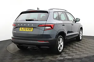 Used 2020 Skoda Karoq Se Grey - Interior and Exterior details 4