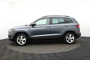 Used 2020 Skoda Karoq Se Grey - Interior and Exterior details 7