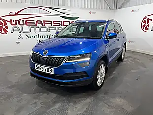 Used 2020 Skoda Karoq Se L Blue - Interior and Exterior details 3