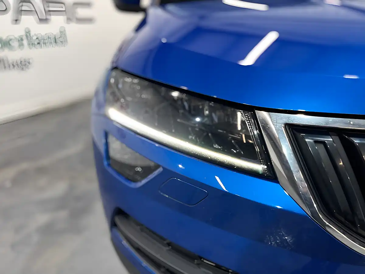 Used 2020 Skoda Karoq Se L Blue - Interior and Exterior details 8