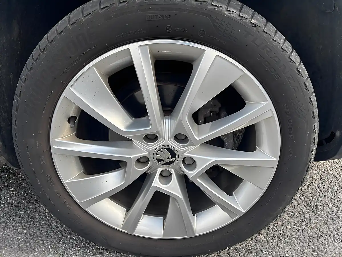 Used 2020 Skoda Karoq Se L Business Grey - Interior and Exterior details 15