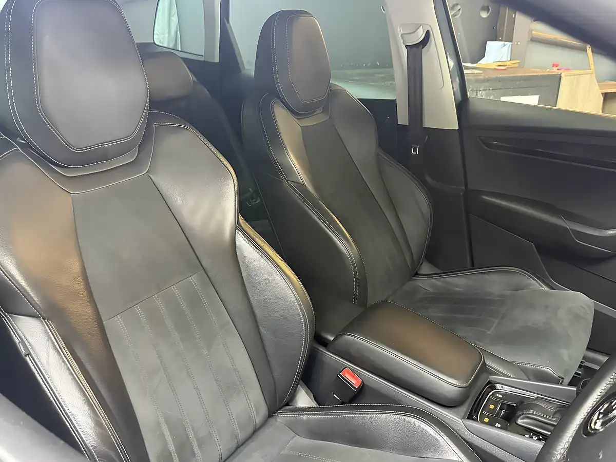Used 2020 Skoda Karoq Se L Grey - Interior and Exterior details 15