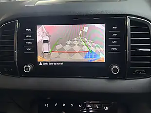 Used 2020 Skoda Karoq Se L Grey - Interior and Exterior details 17