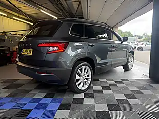 Used 2020 Skoda Karoq Se L Grey - Interior and Exterior details 9