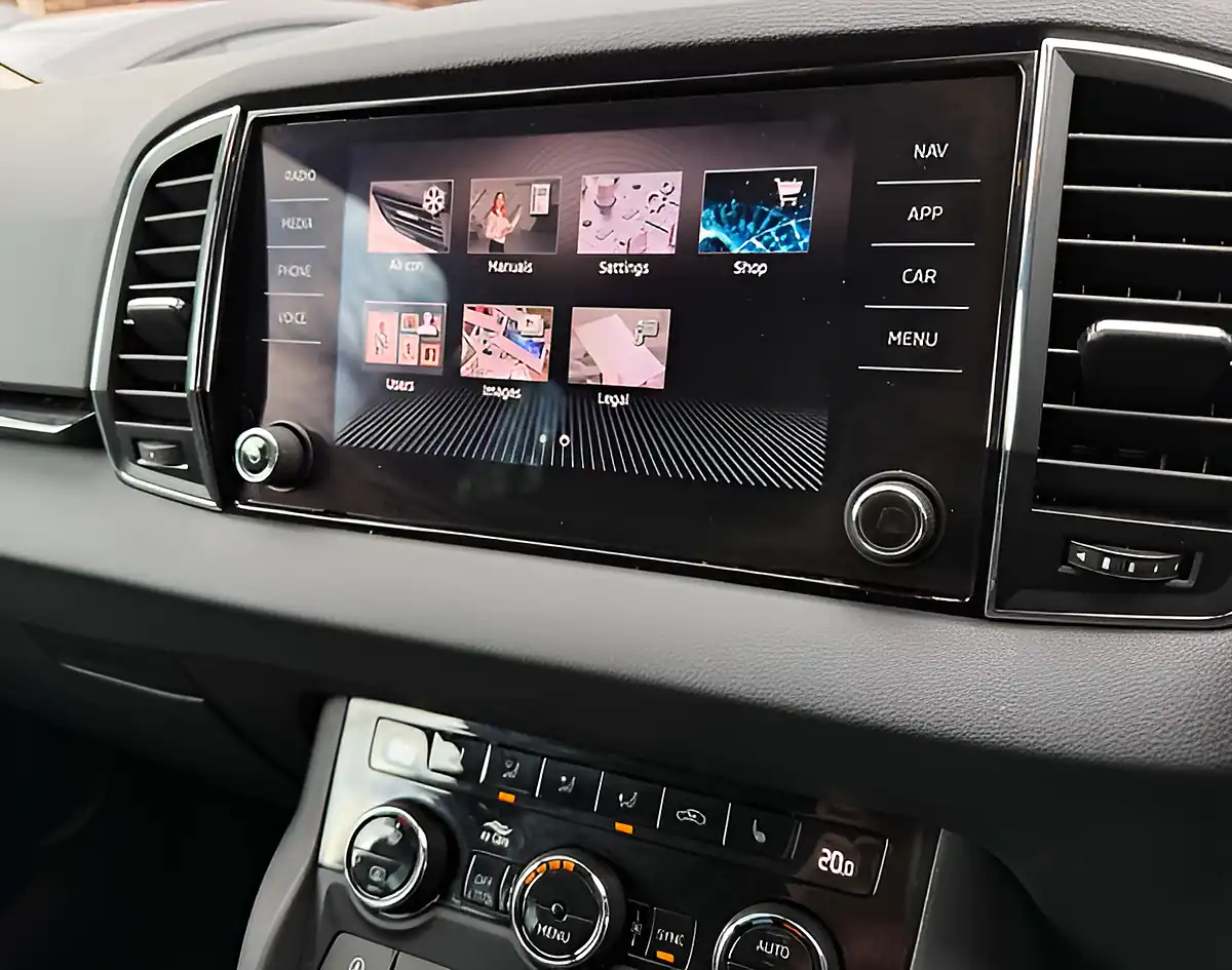 Used 2020 Skoda Karoq Se L - Interior and Exterior details 13